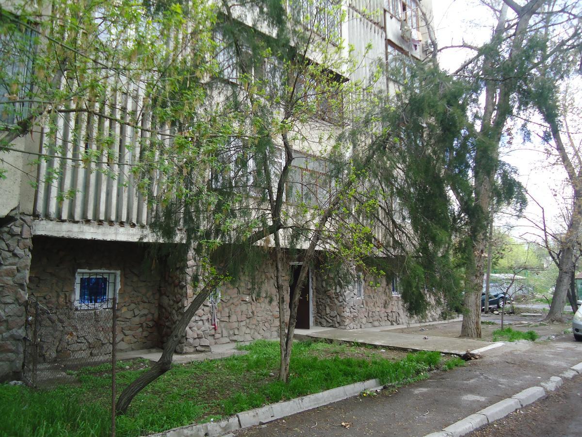 Tumar Hotel Bishkek Exterior foto